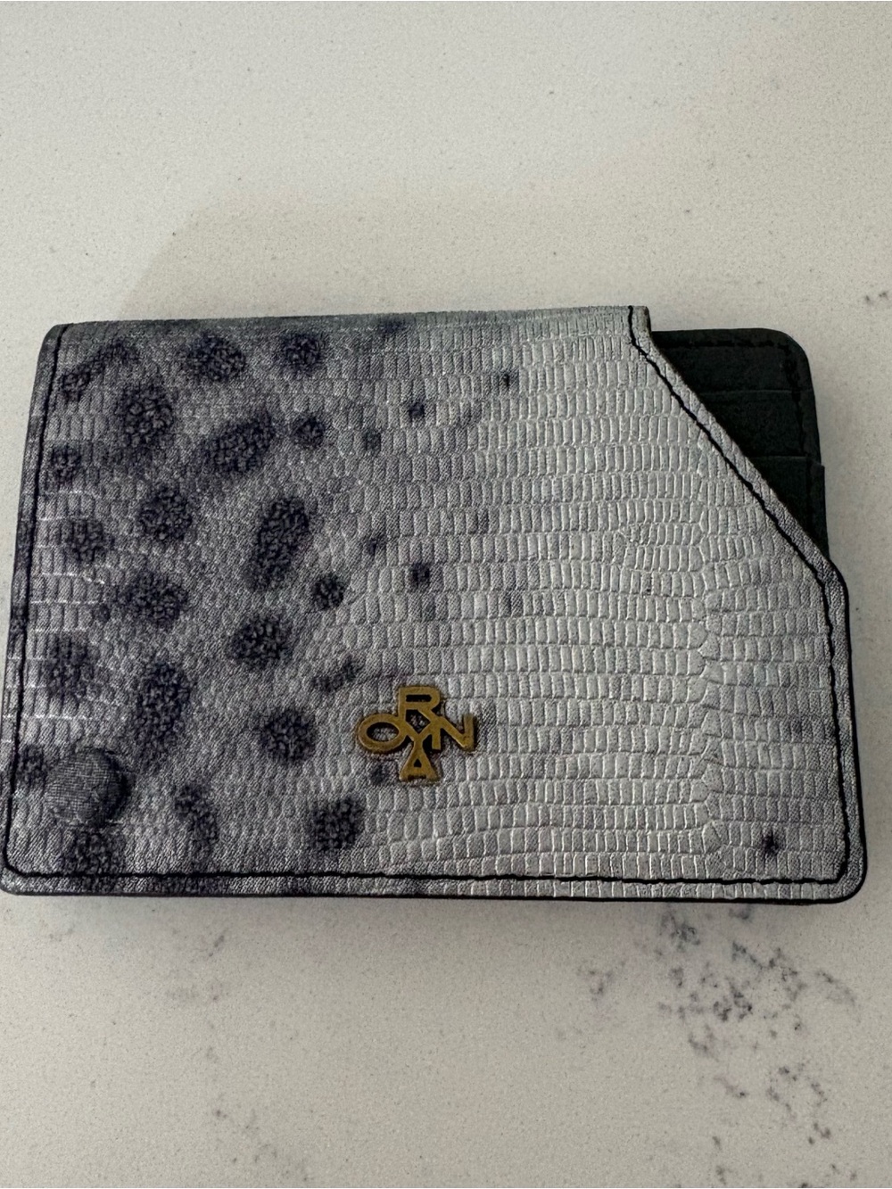 orYANY
Gray & Black Lizard Print Leather Wallet & Card Case Set Gold Logo